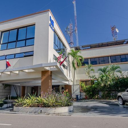 Matum Hotel & Casino Santiago De Los Caballeros Dış mekan fotoğraf